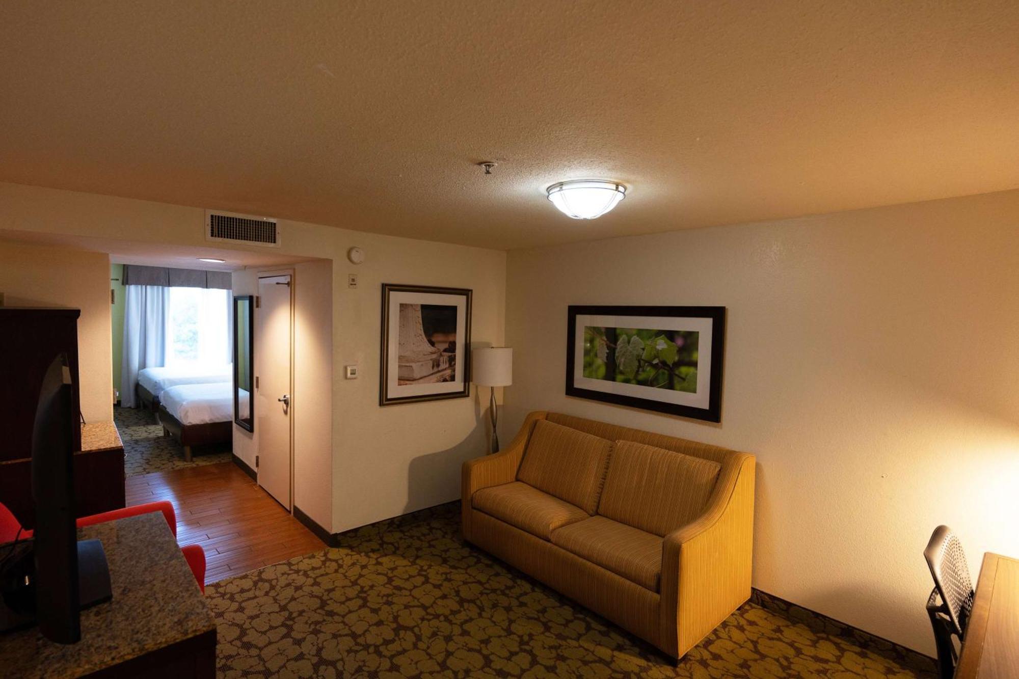 Hotel Wyndham Garden New Orleans Airport Kenner Exterior foto
